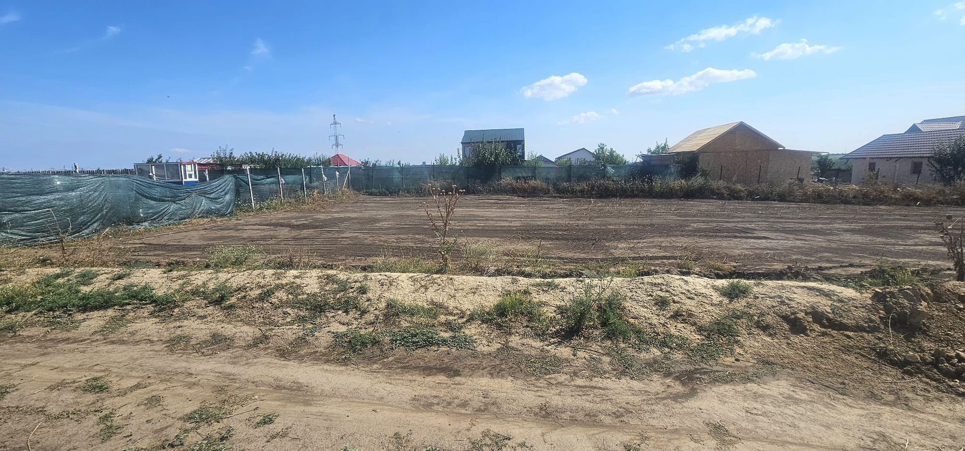 Teren de vanzare – Sat Costi,  ideal pentru constructii sau investitii - Poză 1