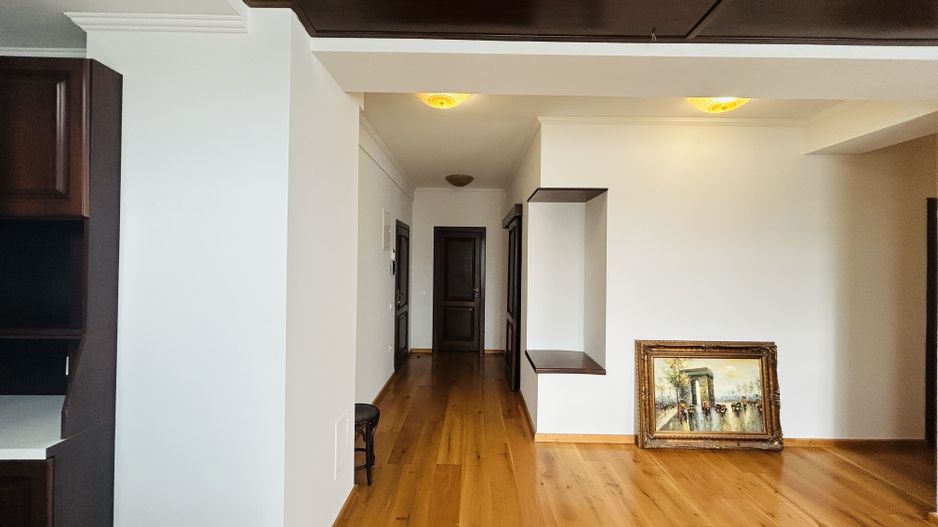 Penthouse de inchiriat, zona buna, terasa mare, mobilat si utilat - Poză 19