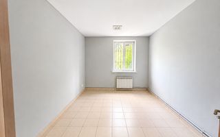 Chirie spatiu comercial/birou 79.9 mp, str. Alexandr Puşkin, Rîșcani - Poză 4