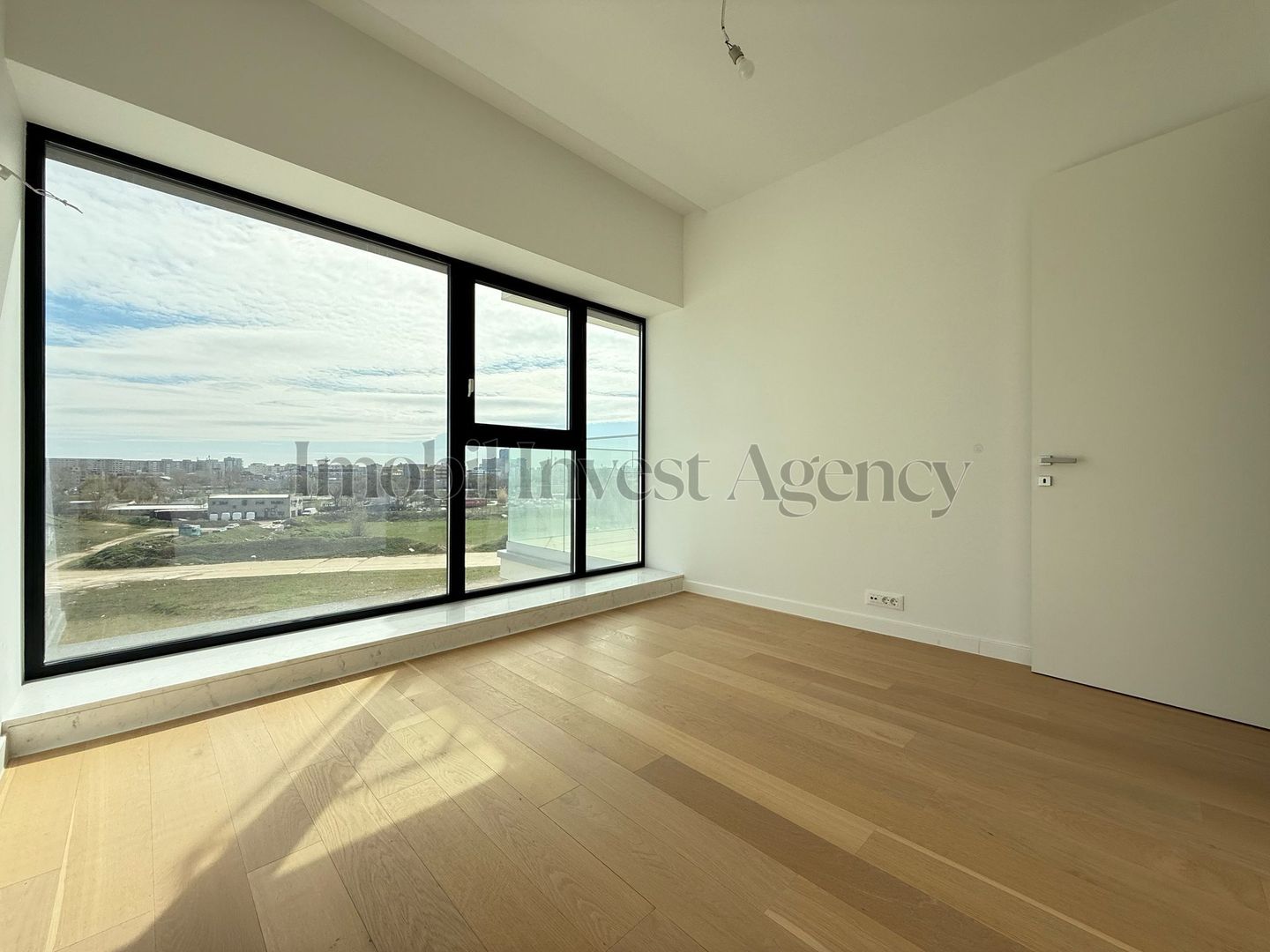 Apartament 2 camere de vanzare One Verdi Park - Poză 1