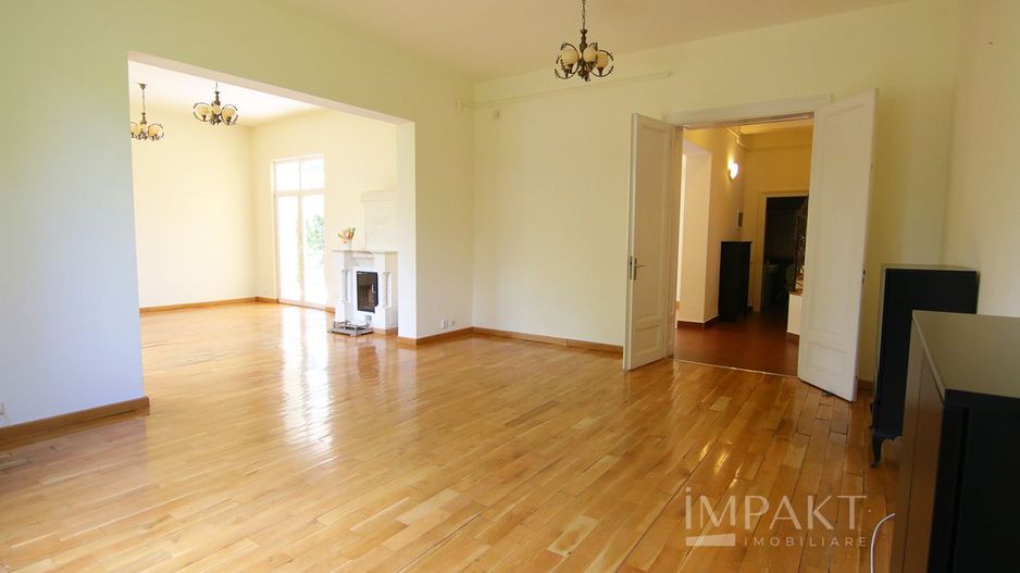 Casa individuala situata la 2 minute de Parcul Engels ! - Poză 24