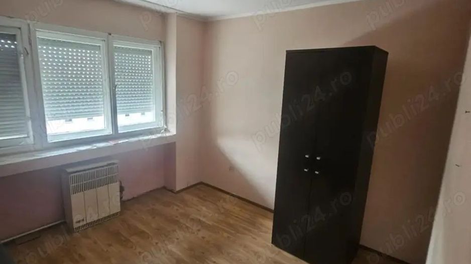 BRASADAS vinde apt 3 cam NEFINISAT etaj 4/4 in Micro 16. - Poză 5