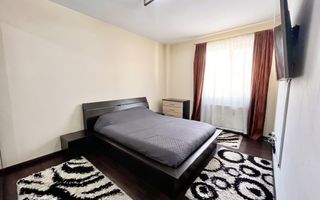 Apartament 3 camere cu balcon generos, parcare și pivniță – Turnișor - Poză 4