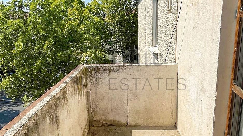 Apartament cu doua camere in zona Bulevardul Decebal - Poză 6