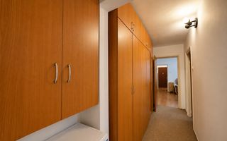 Apartament luminos cu 3 camere, parcare și boxă, zona Astra - Poză 11