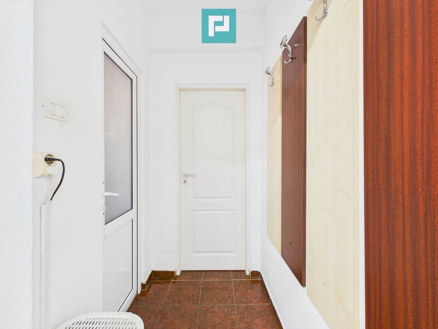 Apartament 2 camere, decomandat în Gradiște, Arad - Poză 8