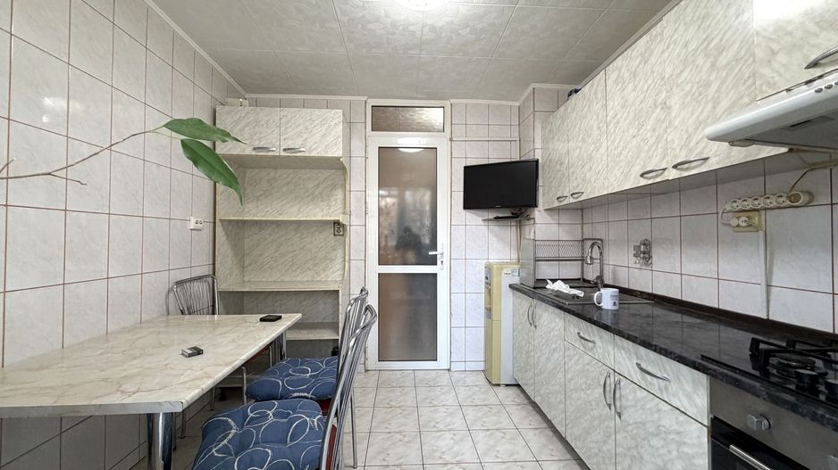 2 camere Aviatiei etaj 1 str Feleacu - Poză 4