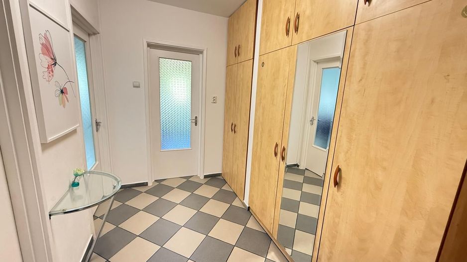 Garsoniera Ghica Tei Teiul Doamnei - Poză 8