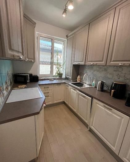 Casa individuala | Curte generoasa | Tunari | Teren 321 mp | Mobilata complet - Poză 13