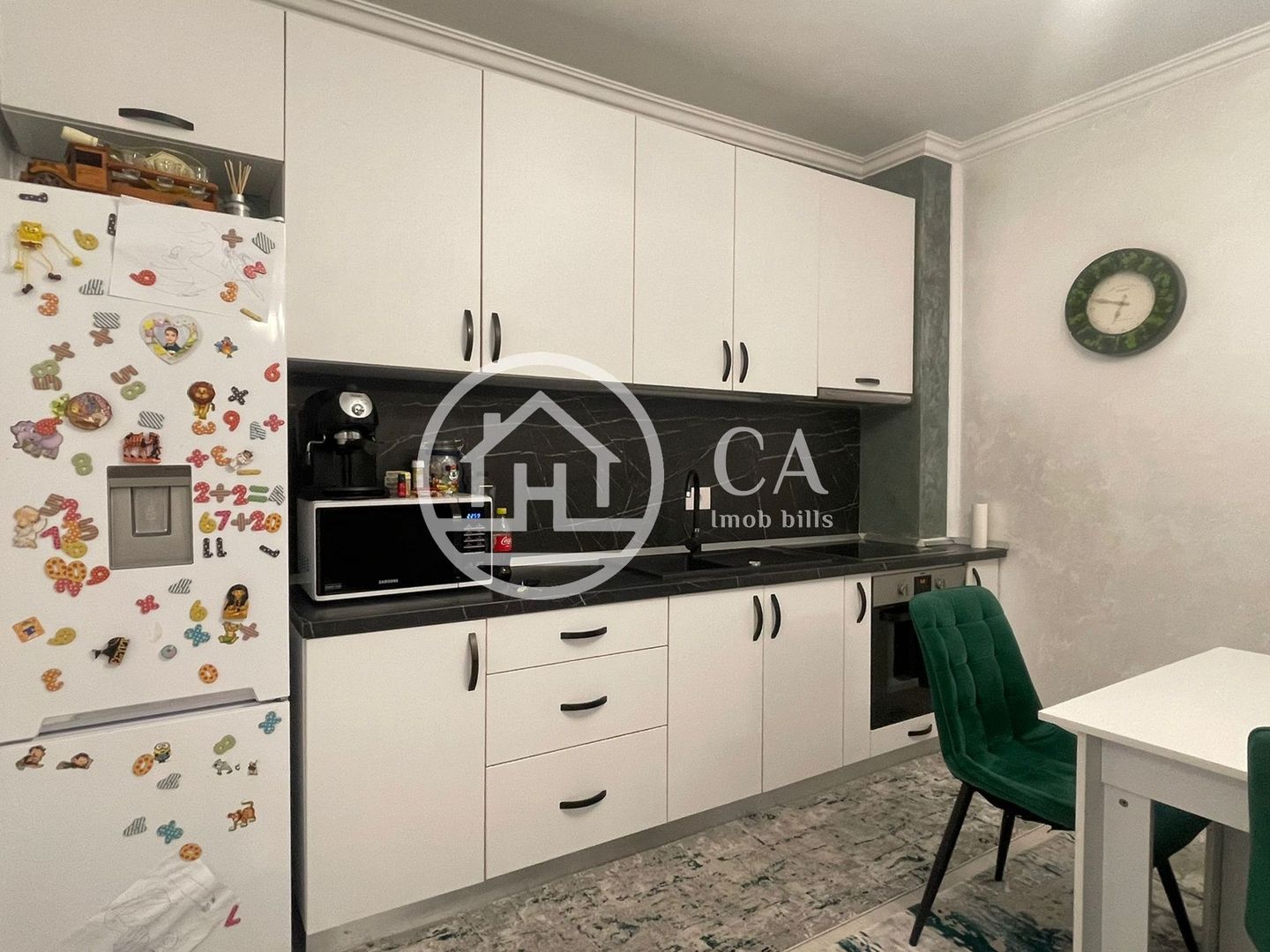 Apartament cu 3 camere de vanzare in Prima Universitatii, Oradea - Poză 4