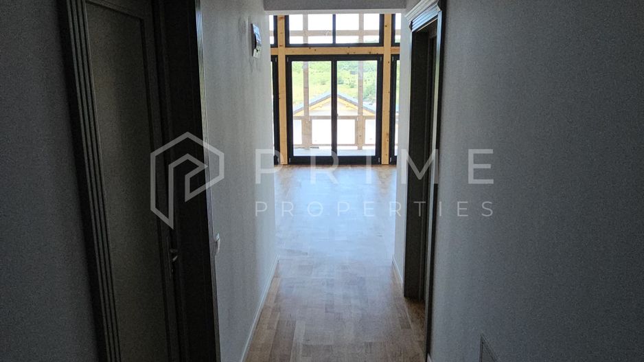 Vilă chalet modern cu perete panoramic de sticlă - Livezeni, Mureș - Poză 13