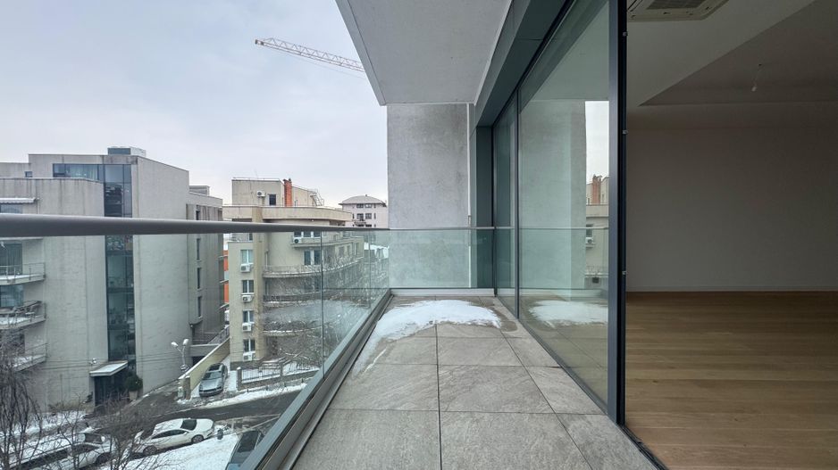 3 camere PREMIUM| 99.7 MP + 9.35 MP terasa - Poză 4