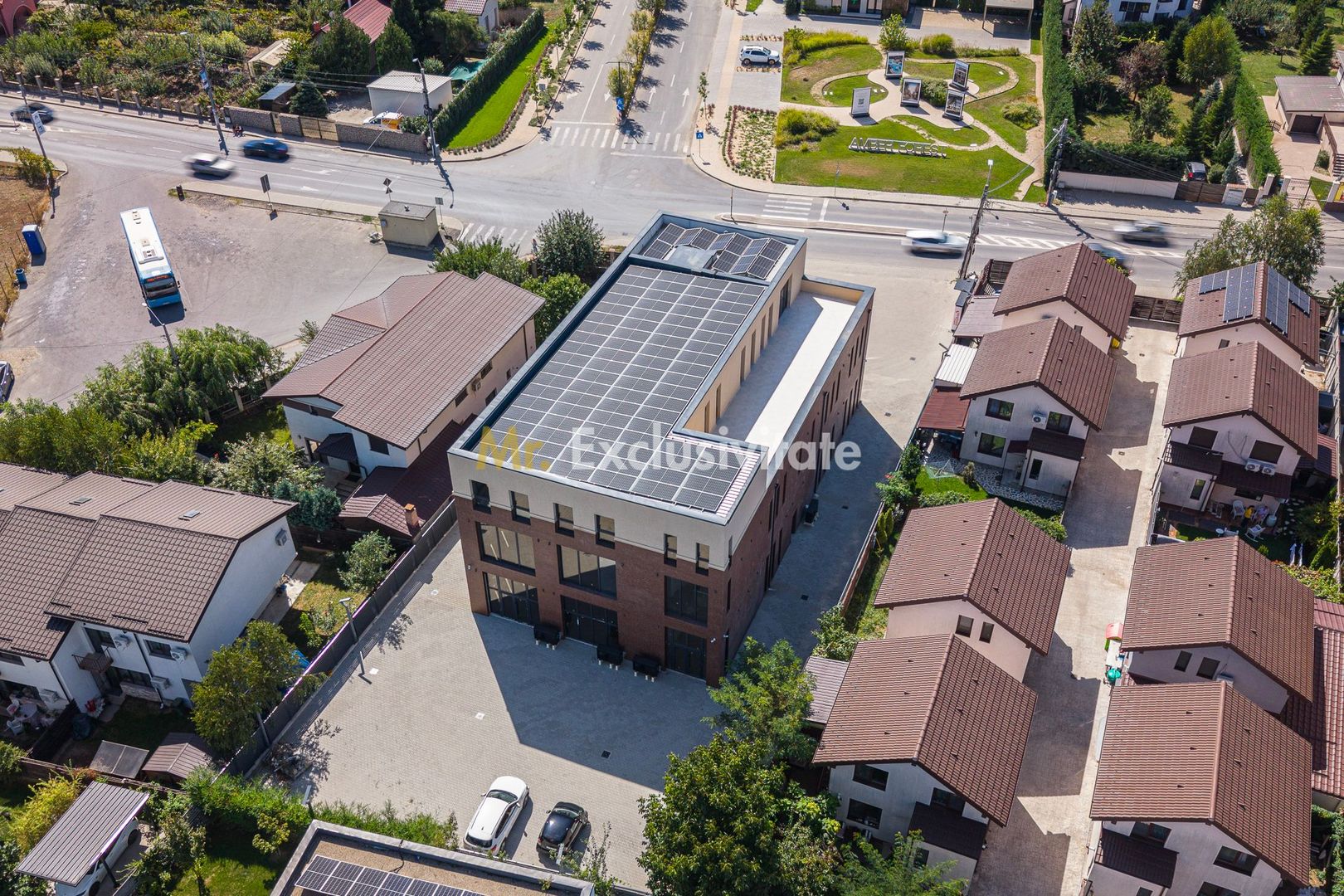 Spatiu comercial de la 14 euro de inchiriat Amber Forest Plaza - Poză 25