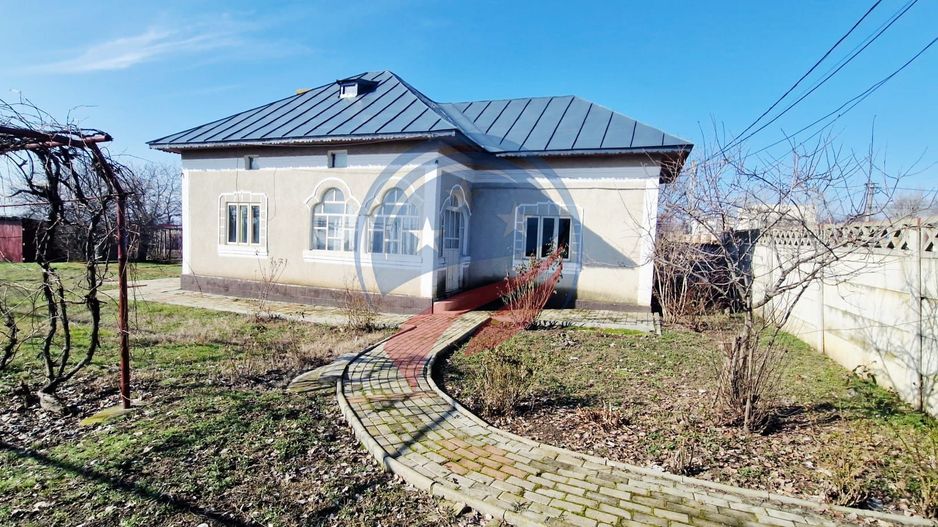 Casa Bradesti  teren  intravilan 7952 mp  deschidere 33 m la DE 70 - Poză 7