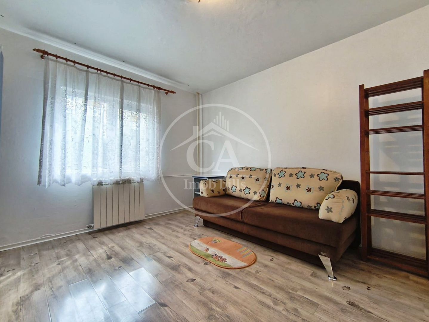Apartament cu 3 camere de inchiriat in zona Decebal, Oradea - Poză 1
