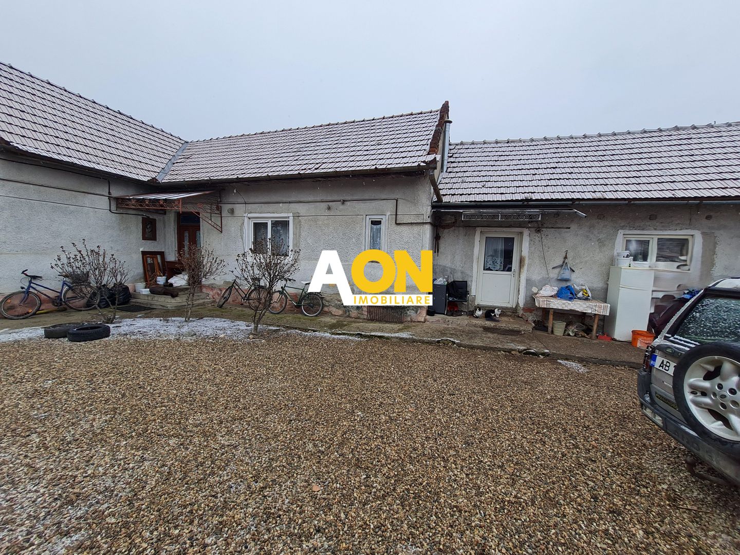 Casa 5 Camere, 143 mp + Anexa 65 m, Teren 1061 mp, Centru - Poză 1