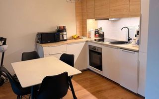 Apartament modern cu 2 camere în Europa. - Poză 1