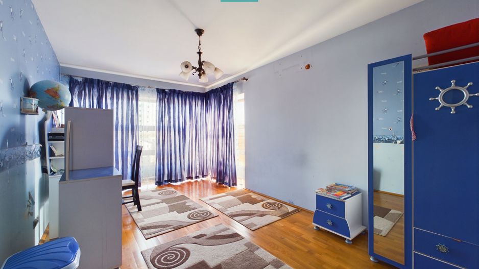 Vilă spațioasă cu 8 camere, Grădiște - Poză 34