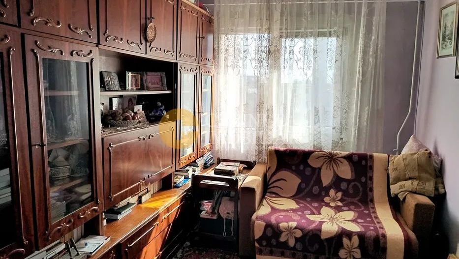 CENTRAL - SFANTUL LAZAR - 3 CAMERE DECOMANDAT - BLOC 1982 - Poză 1