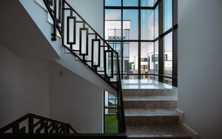 VILA SUPERBĂ CU 4 DORMITOAARE ȘI PISCINA LA INCHIRIERE - Poză 15