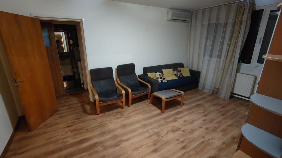 Apartament 3 camere, etaj 3/4, centrala proprie, bloc reabilitat, Titan - Poză 1