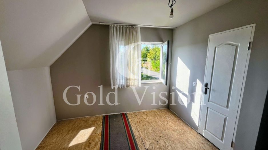 De vanzare casa de 125 mp cu teren de 1100mp in loc Adrianul Mic,Mures - Poză 3