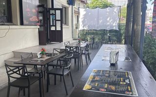 Afacere la cheie - Atelier Burger Iași, Strada Sfântul Andrei 17, lângă Palas Campus - Poză 4