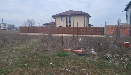 Teren intravilan Titan Parcul Teilor