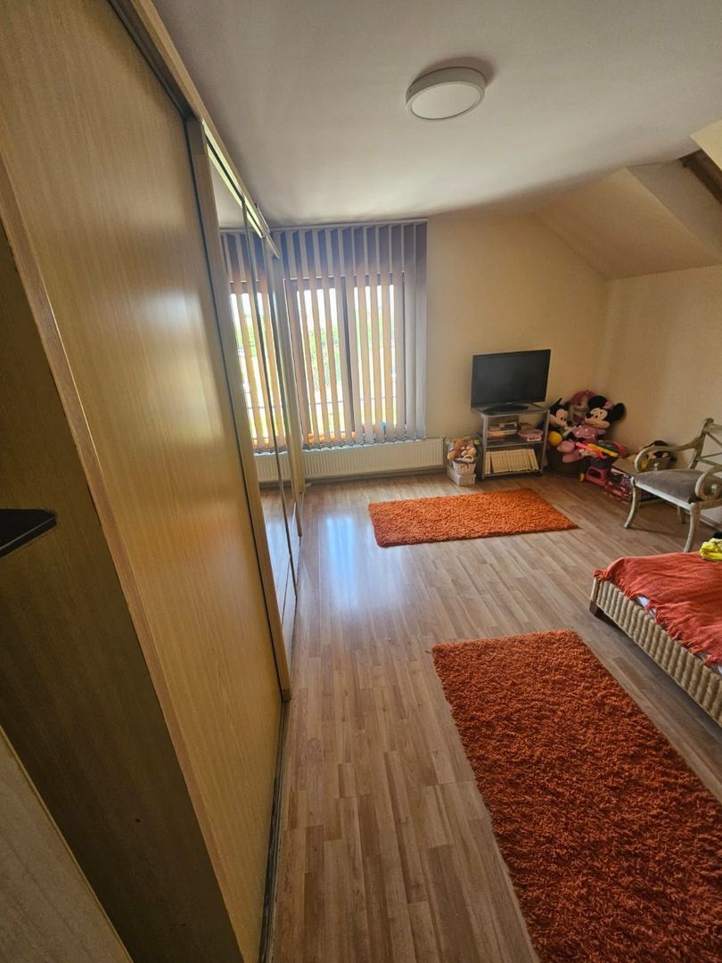 Bogdanestilor | Casa individuala | 9 camere |  Mobilata-Utilata | Comision 0% - Poză 10