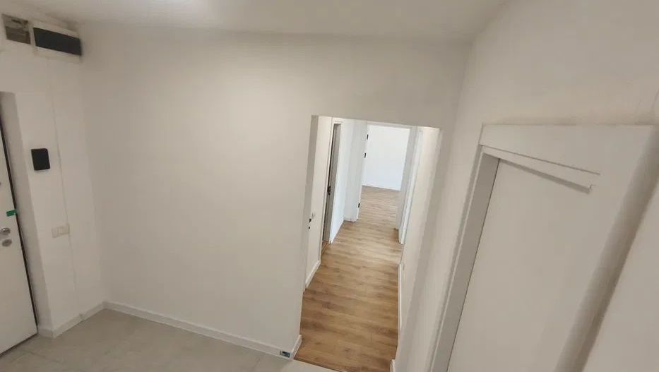 Apartament 2 camere de vanzare Lujerului - Poză 5