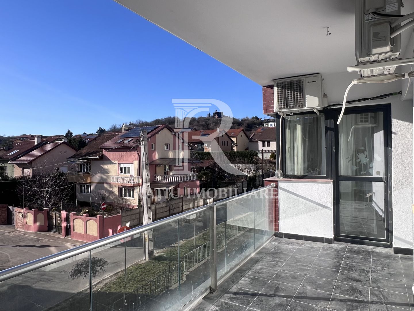 Apartament cu 3 camere |Parcare acoperita| Spitalul Judetean | Oradea - Poză 15