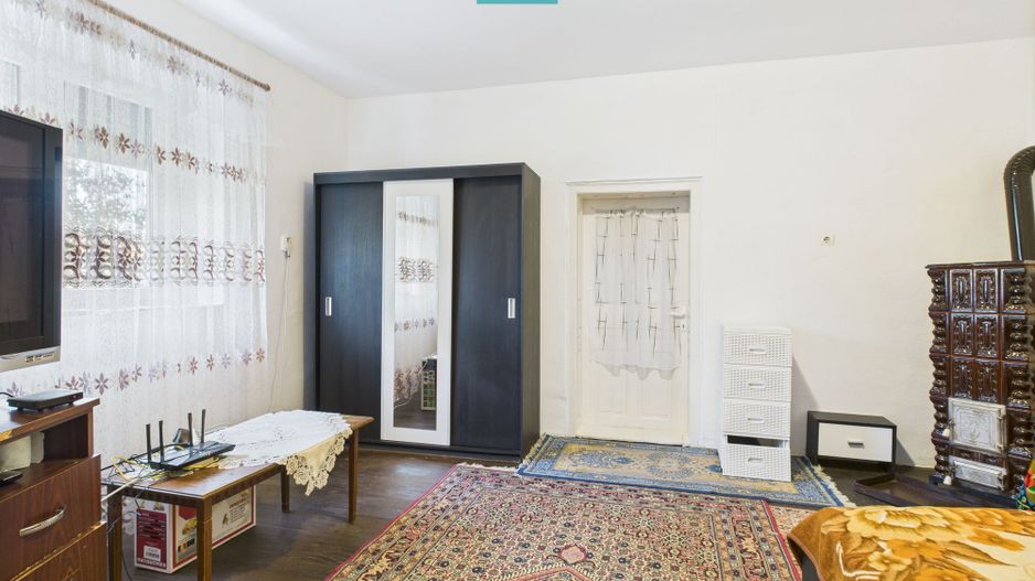 Casă cu 4 camere în Sânpetru German, Secusigiu - Poză 8