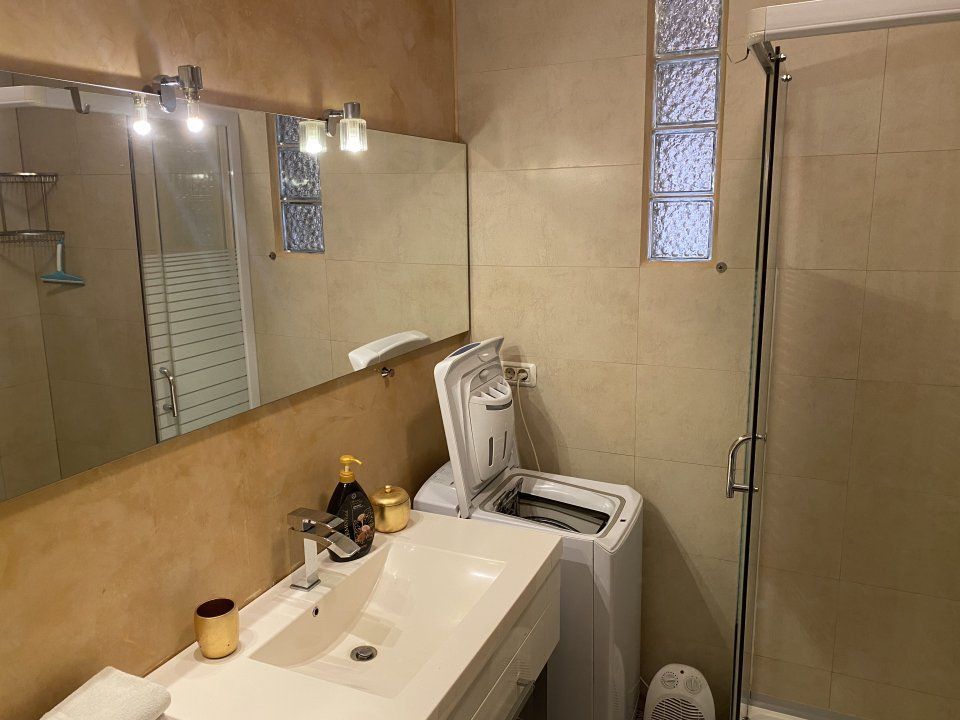 Apartament 2 camere zona Medicina - Poză 11