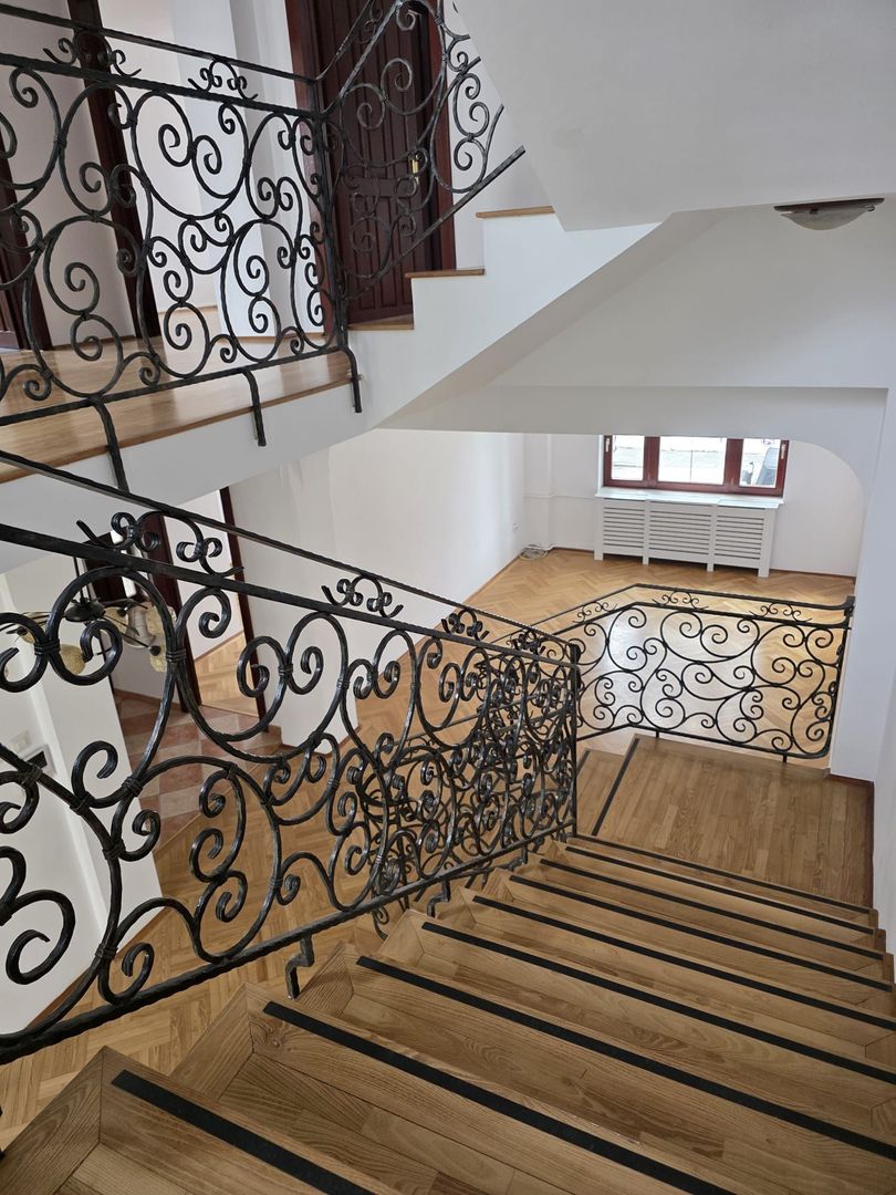 Vila de inchiriat - Poză 26