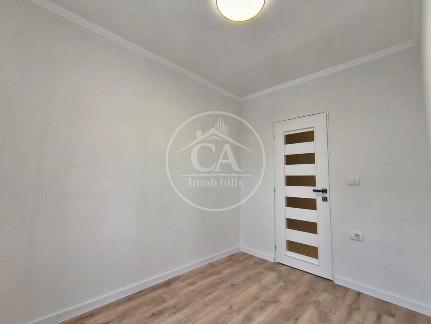 Apartament de vânzare cu 2 camere în zona Iosia Nord, Oradea - Poză 4