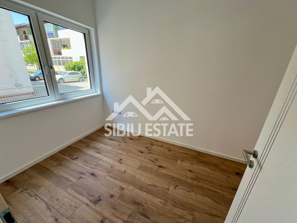 Finisat la cheie Intabulat, 3 camere, 2 bai, 2 parcar,i zona Dracula - Poză 7