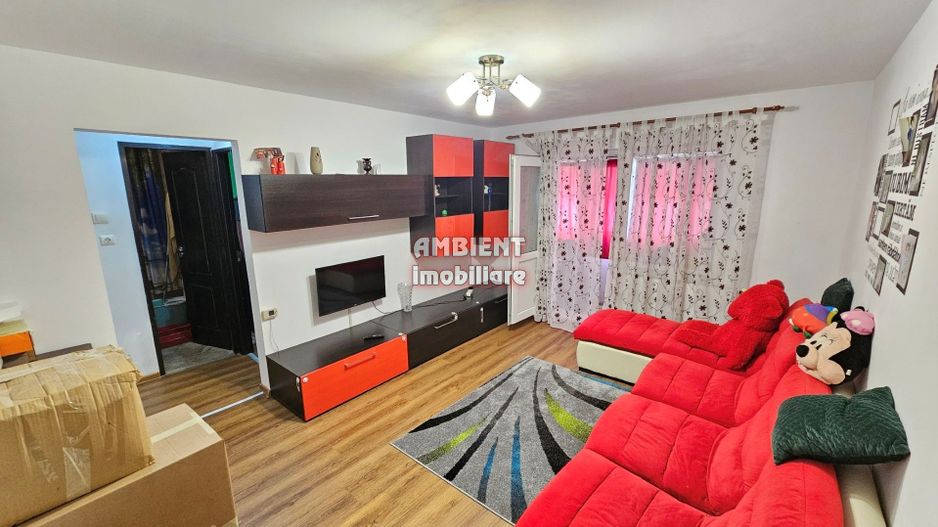 Apartament 2 camere, etaj 4, zona GARA; - Poză 1