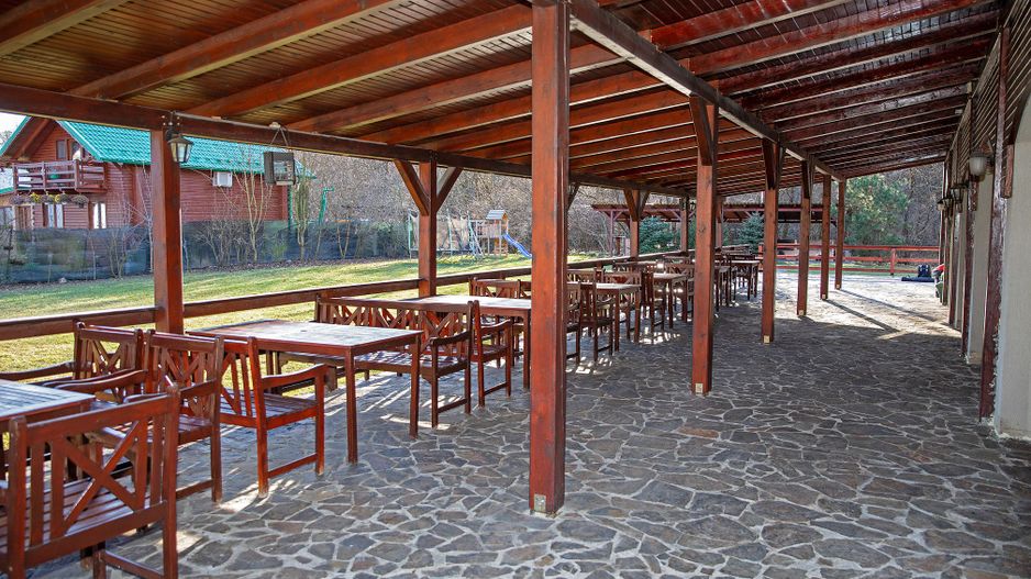 Pensiune, teren 4.460 mp, Hidișelul de Jos, Bihor. 685.000 Euro (neg). - Poză 10