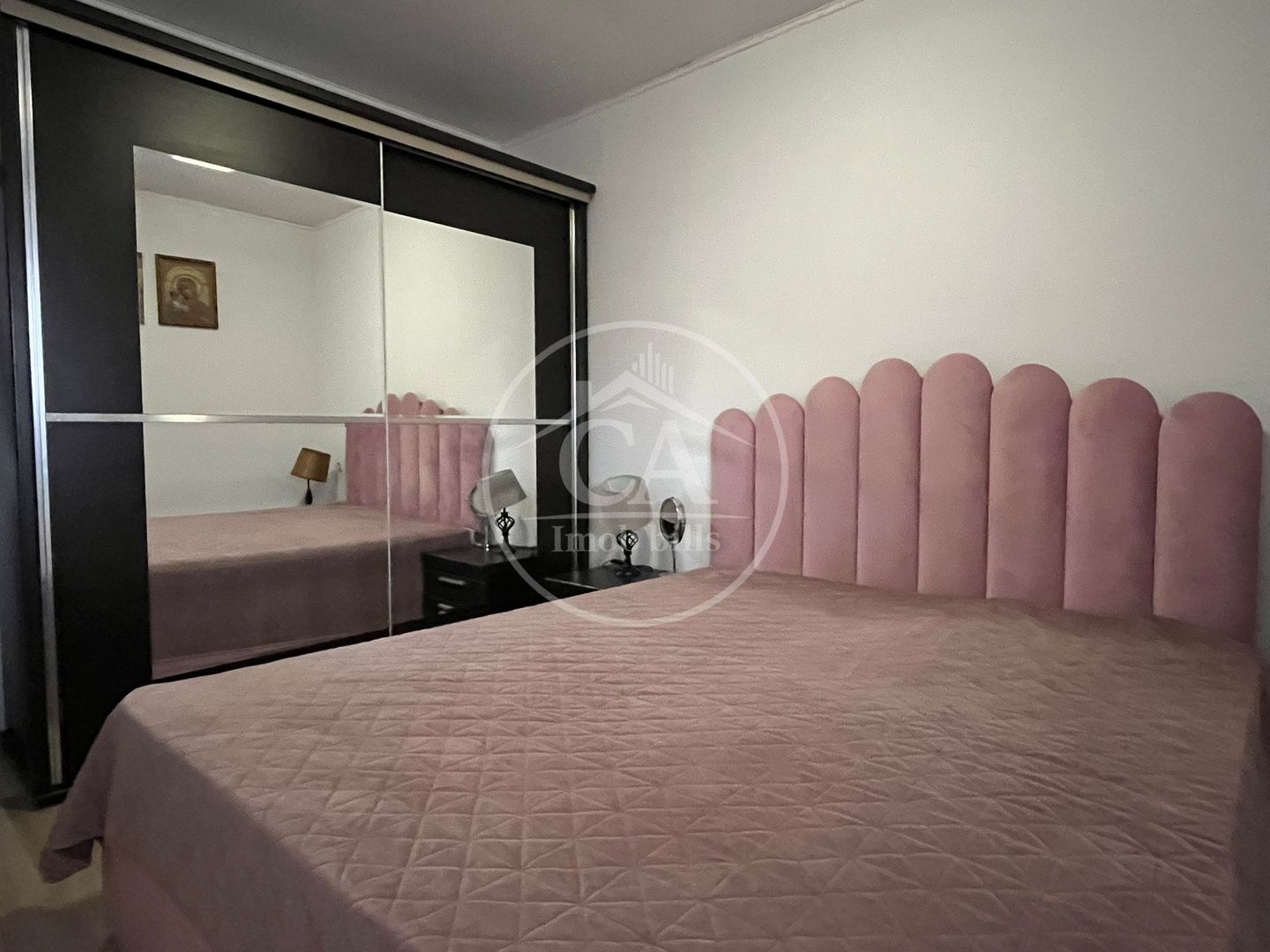 Casă de vânzare tip duplex cu 4 camere în Nojorid, Oradea. - Poză 1