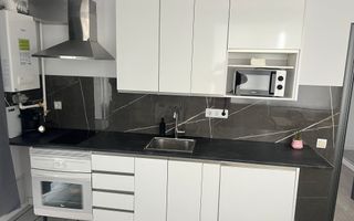 Apartament 2 camere, 42mp, parcare, terasa, balcon, lift, zona Terra - Poză 5