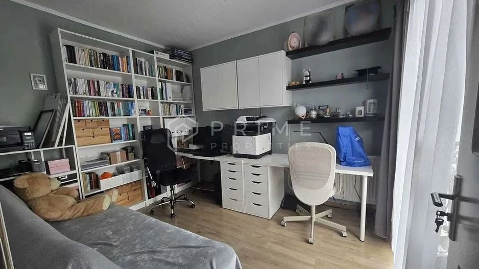 Casă familială spațioasă în zonă liniștită | Sângeorgiu de Mureș | - Poză 3