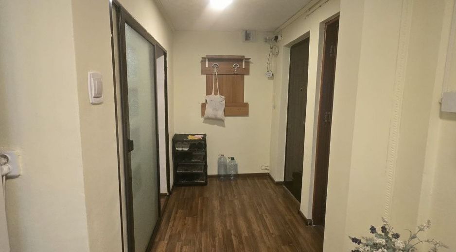 Apartament 3 camere 2 bai si 2 balcoane, Rovinari - Poză 15