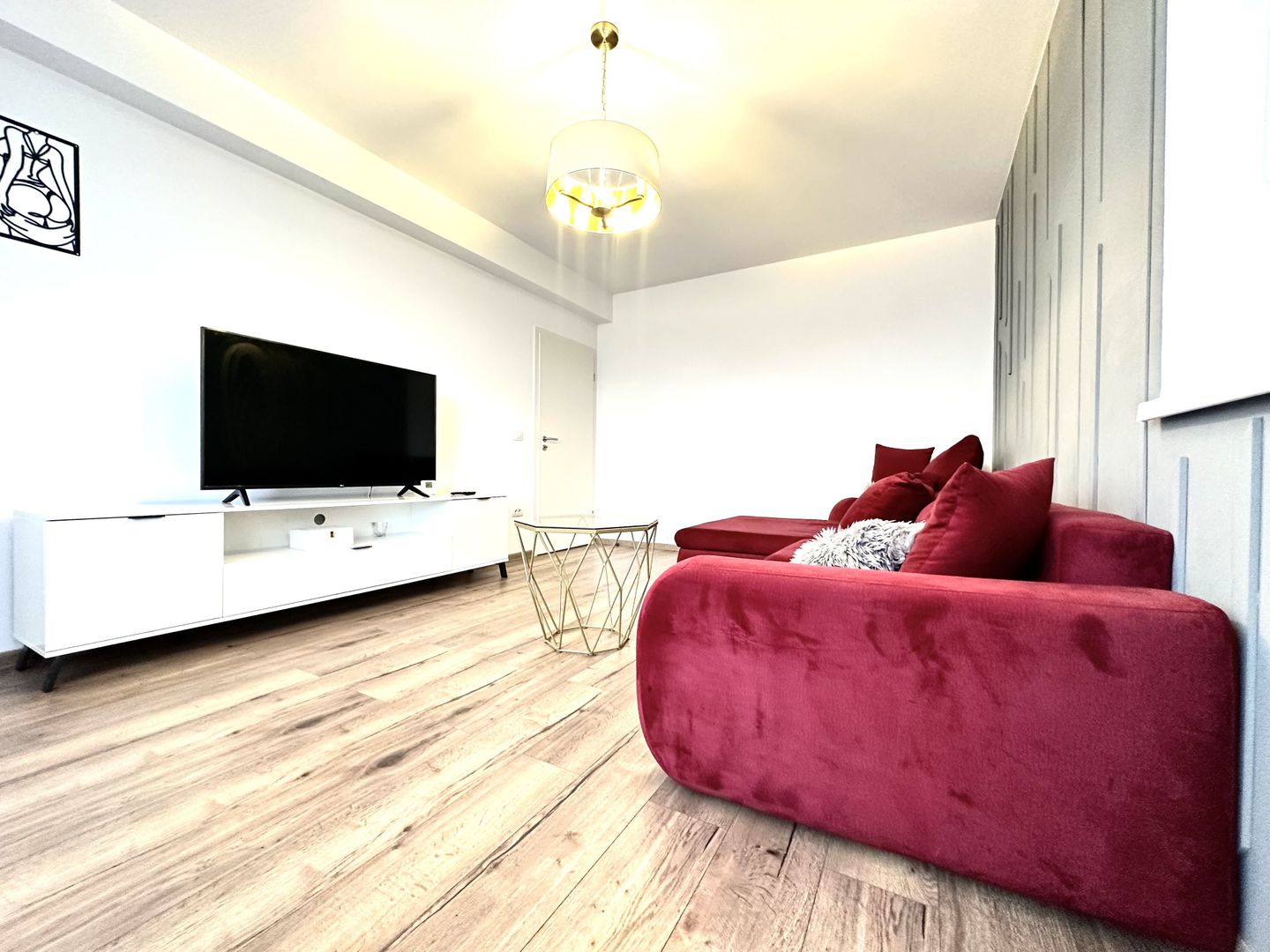 Apartament 2 camere decomandat de închiriat in  zona Coresi, Brașov - Poză 1