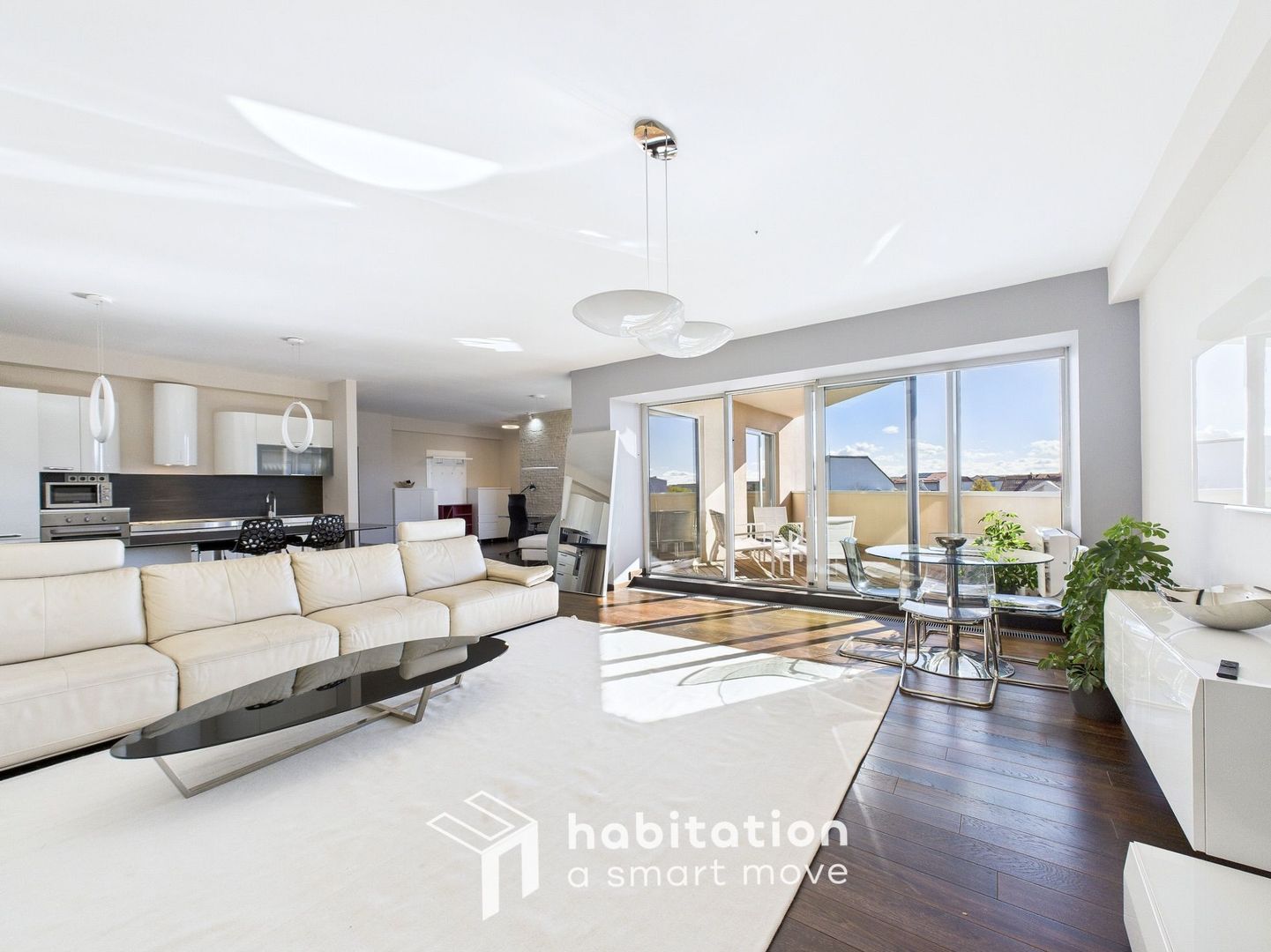 Rafinament și confort în Elisabetin – apartament cu terasă generoasă - Poză 2