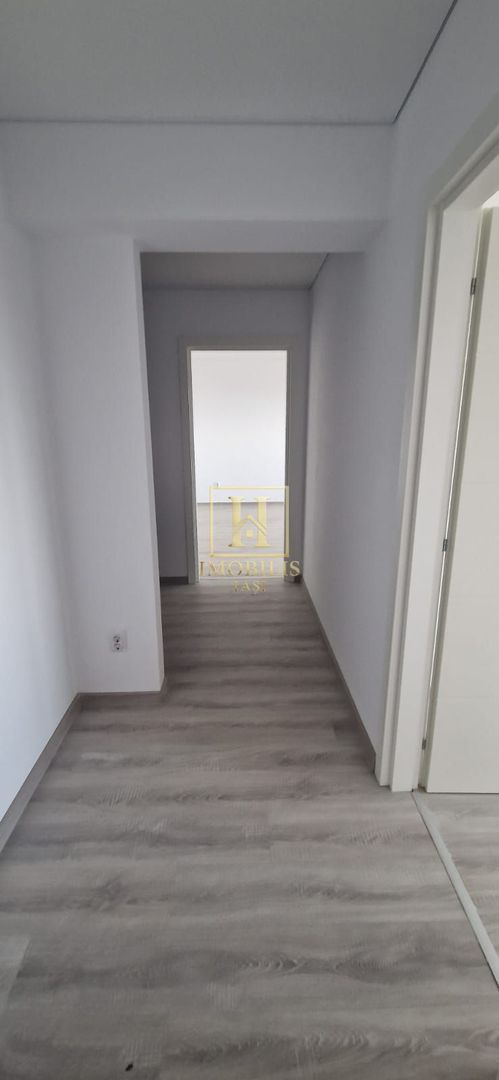 Apartament 3 camere 88 mp Copou 148600 euro - Poză 8
