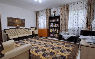 LUNCA CETATUII, CASA individuala , 8 CAMERE - Poză 2
