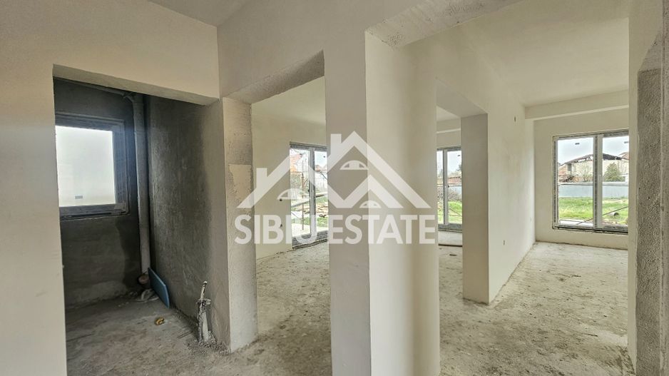 Casa noua in Sibiu, 4 camere, terasa - Poză 11