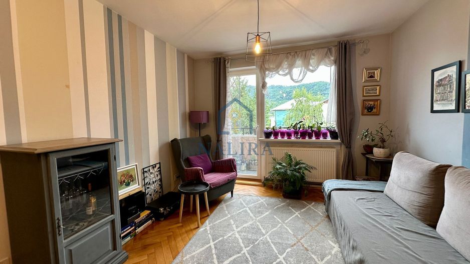 Apartament cu două camere - Poză 8