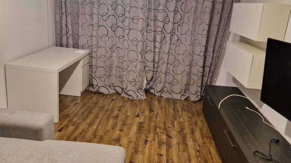 Apartament 3 camere-70mp -Crangasi - Poză 1