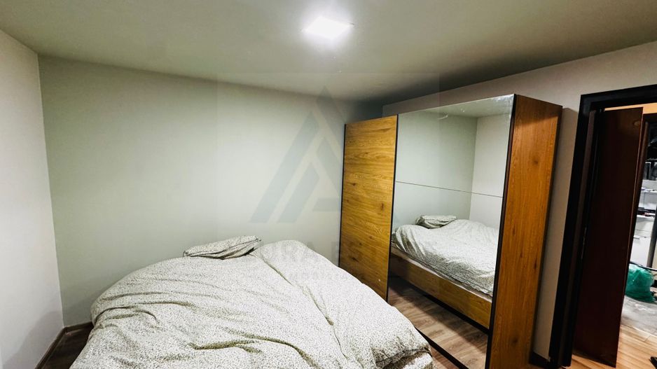 Casa moderna 5 camere 2 bai si teren 400 mp in zona Veterani - Poză 4